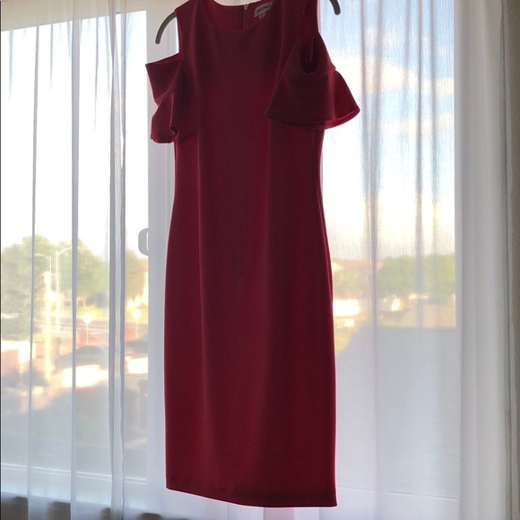 Calvin Klein coral dress with cutout shoulders - Picture 2 of 3